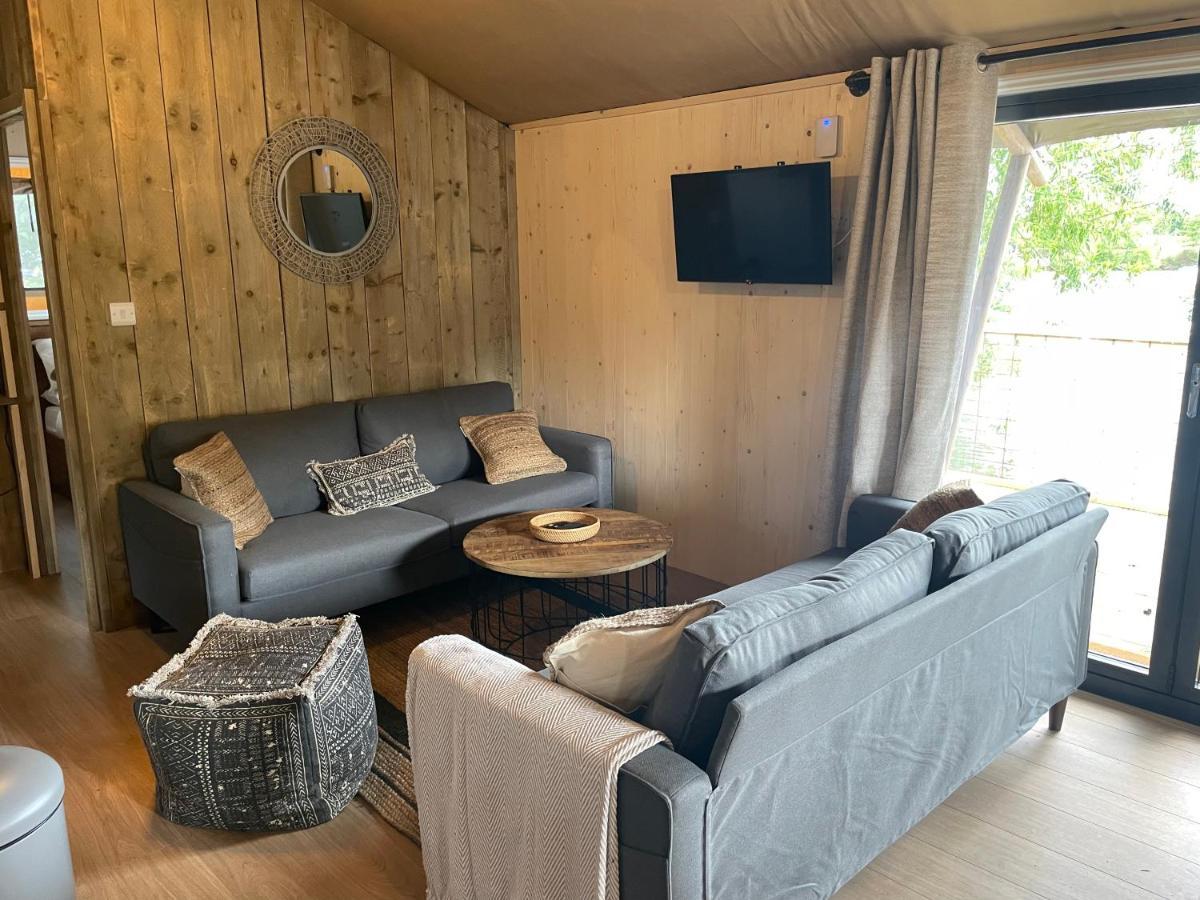 Sumners Ponds Fishery & Campsite Hotel Horsham Luaran gambar